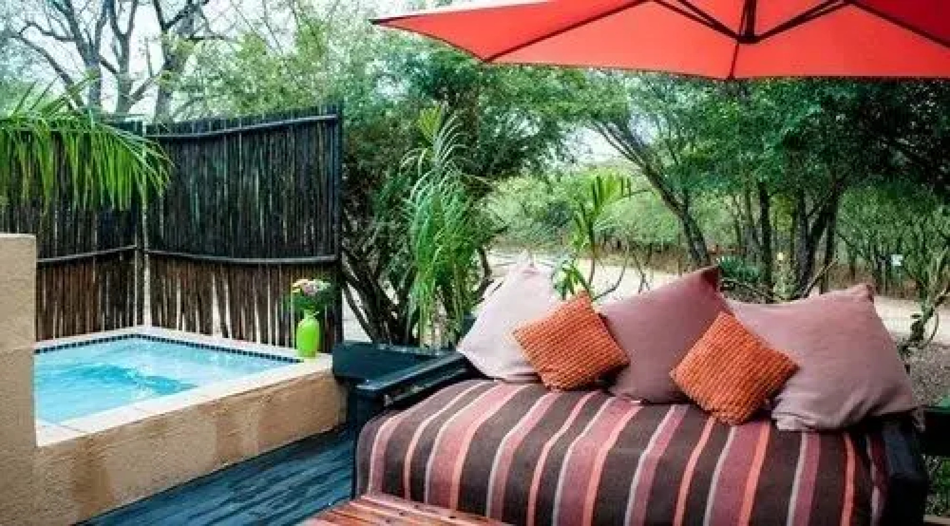 Manzini Swazi King Chalets