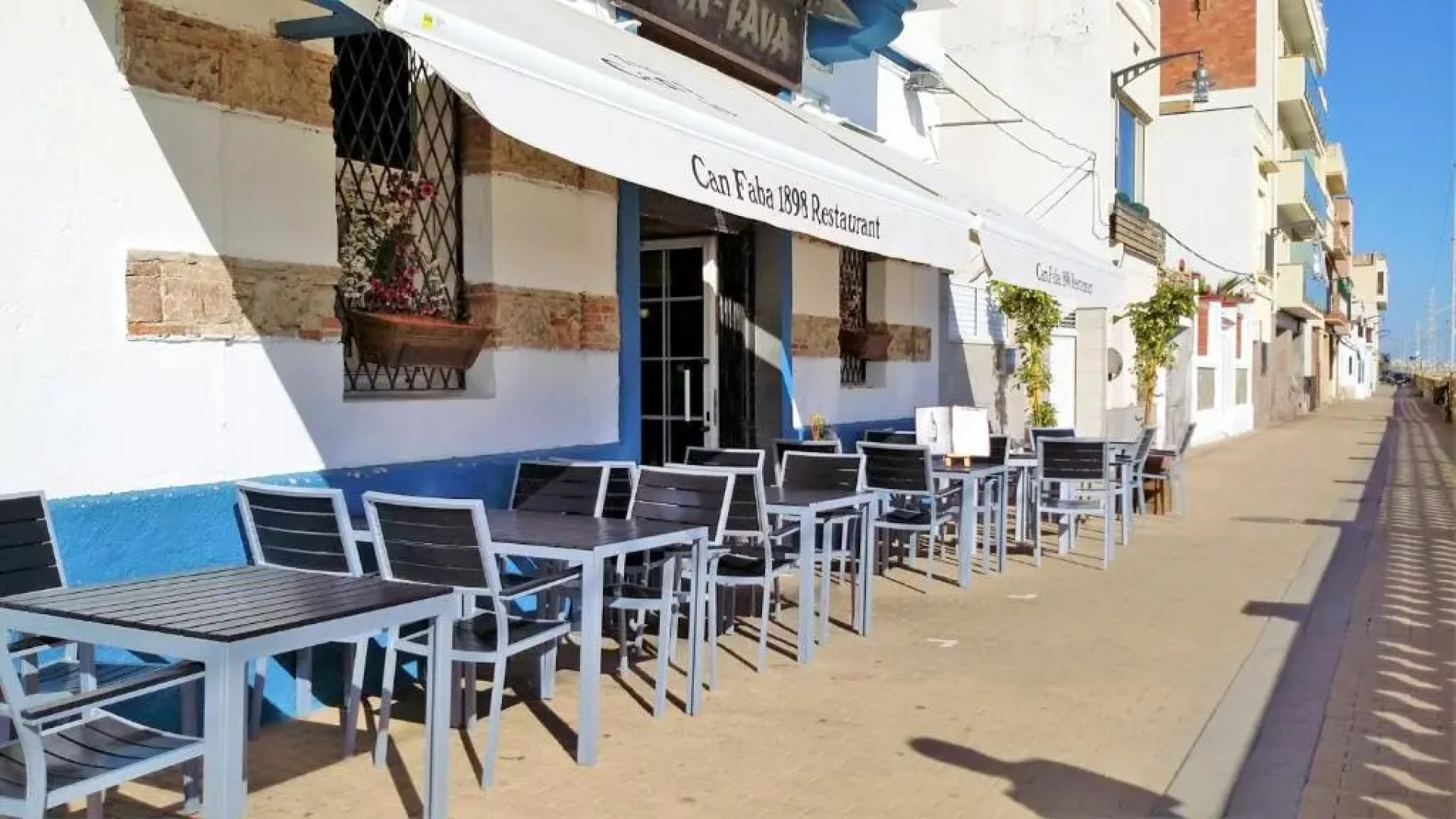 Helena Seaview & Beach-apartment