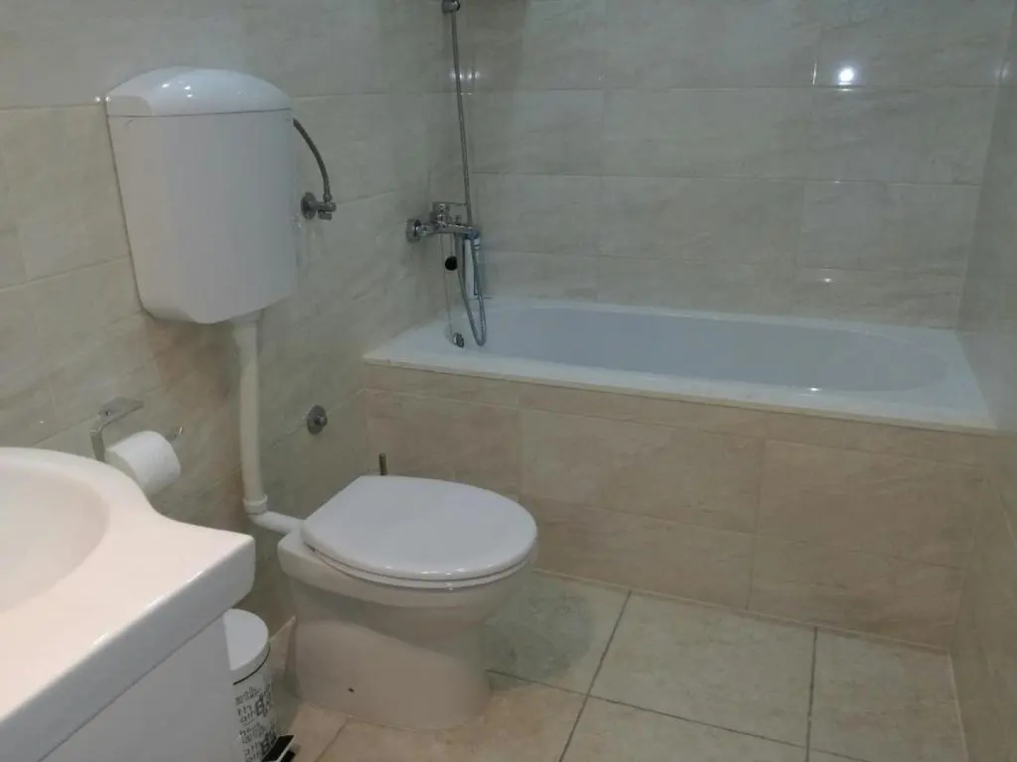 Riverside Guesthouse