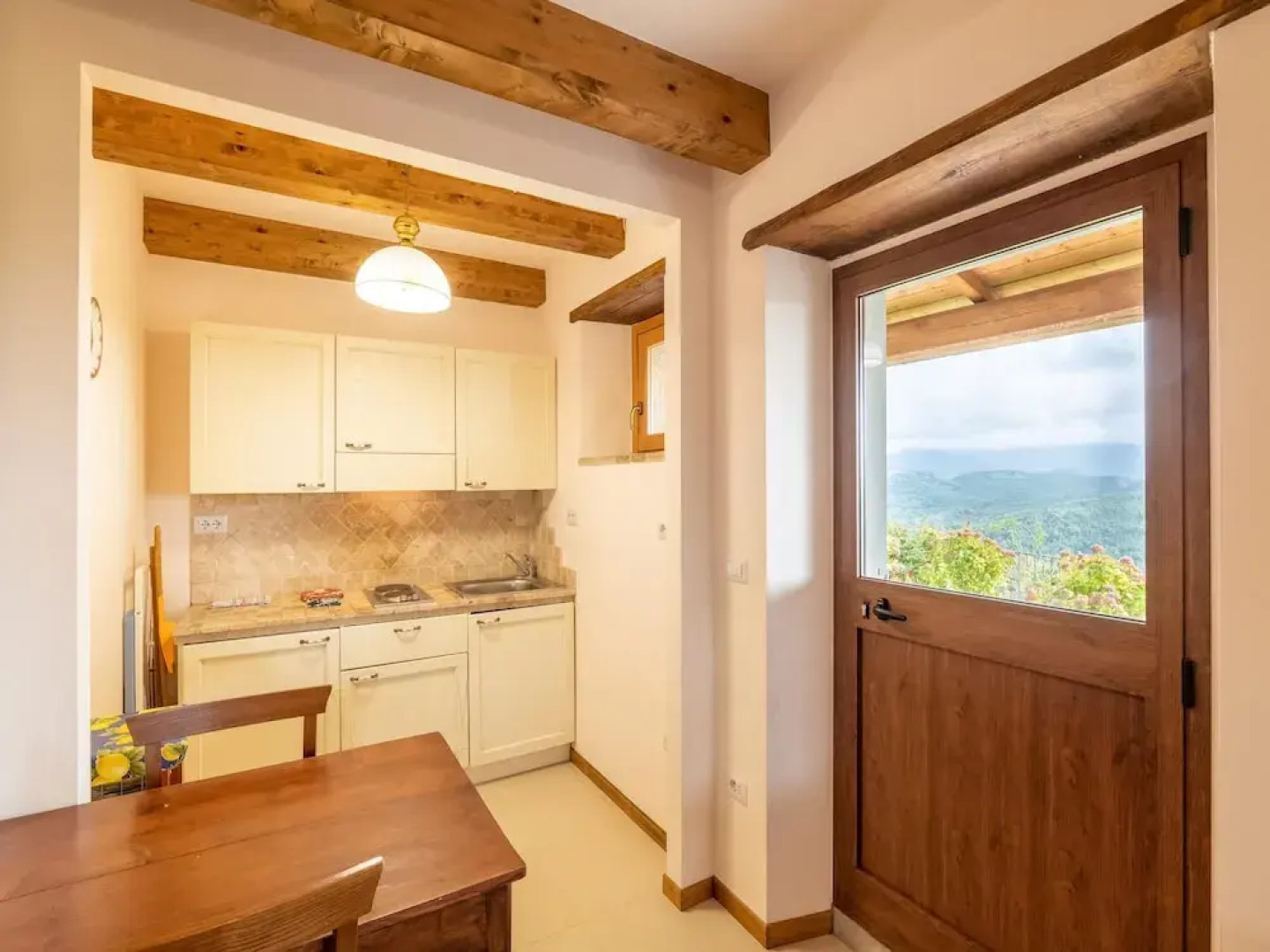 Belvilla by OYO Casa Cipresso