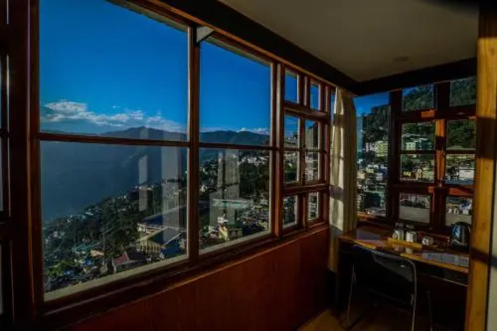 Hotel Mist Tree Mountain