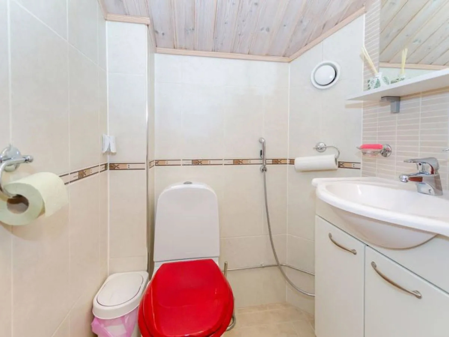 Holiday Home Kolinpilvi