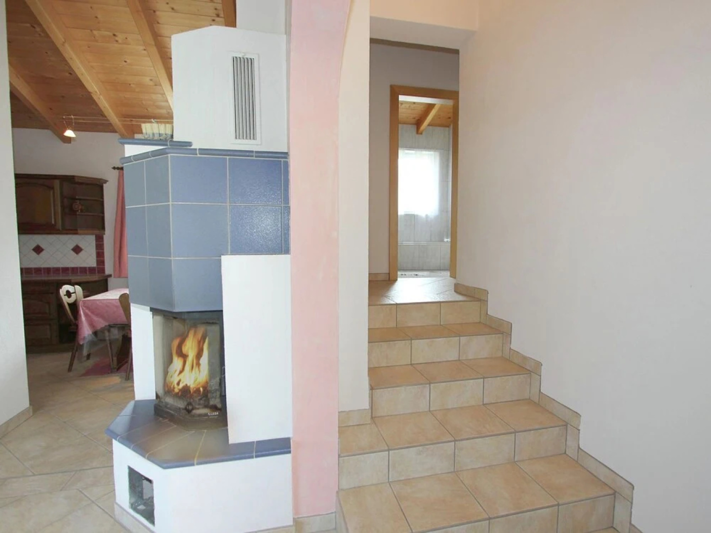 Cozy Chalet With Balcony in Imst