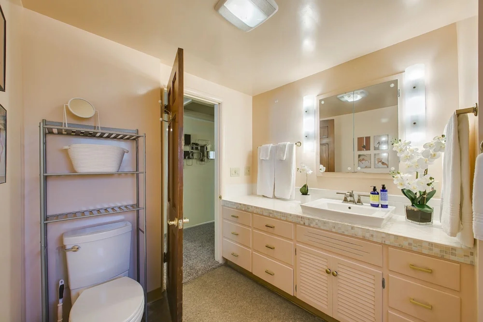 Eagle Rock Base Camp