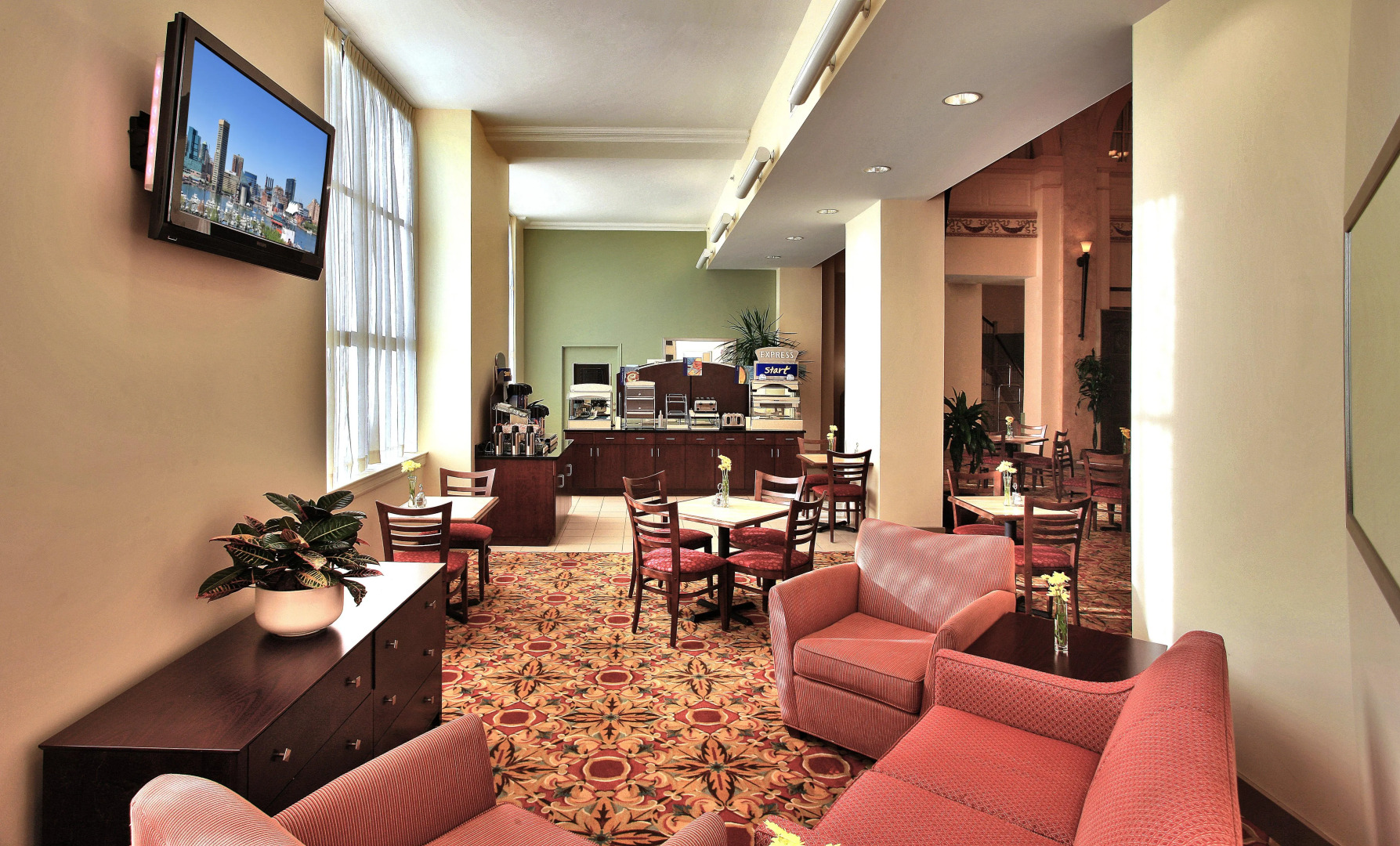 Holiday Inn Express Baltimore-Downtown