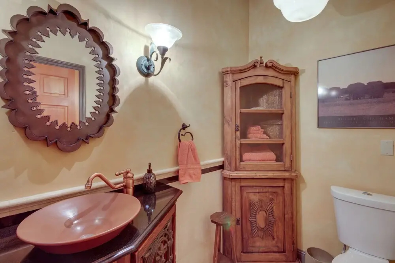 Riverfront Livingston House in Paradise Valley!