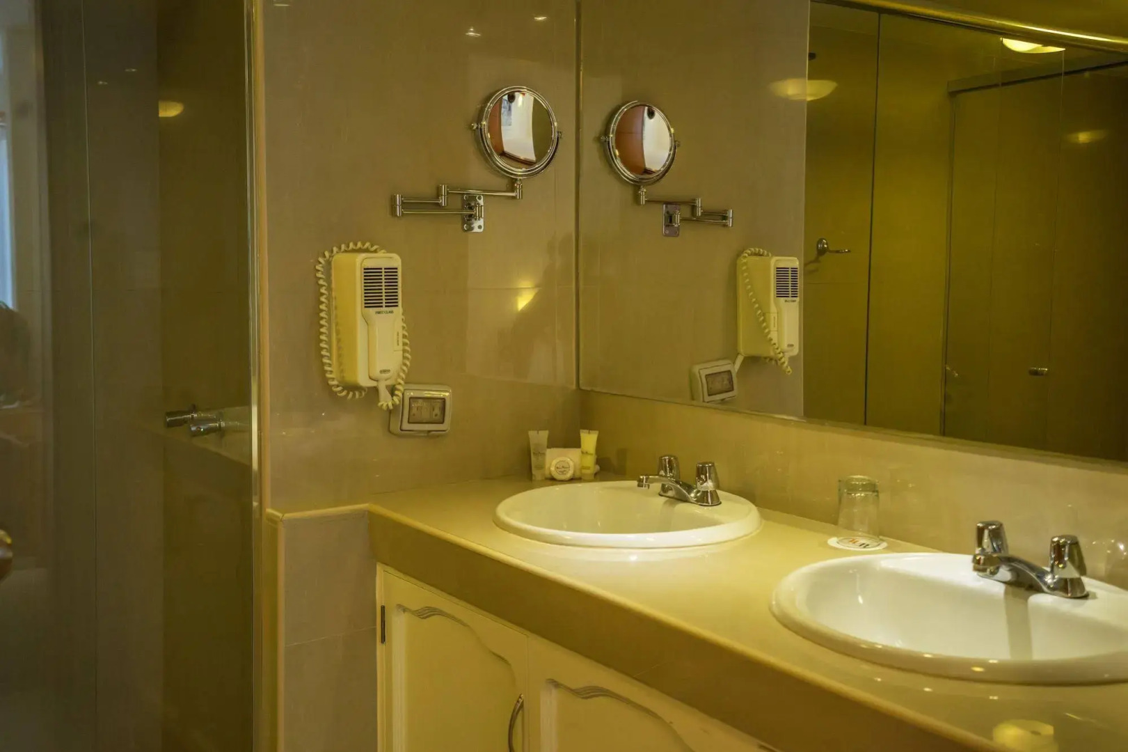 WinMeier Hotel & Casino