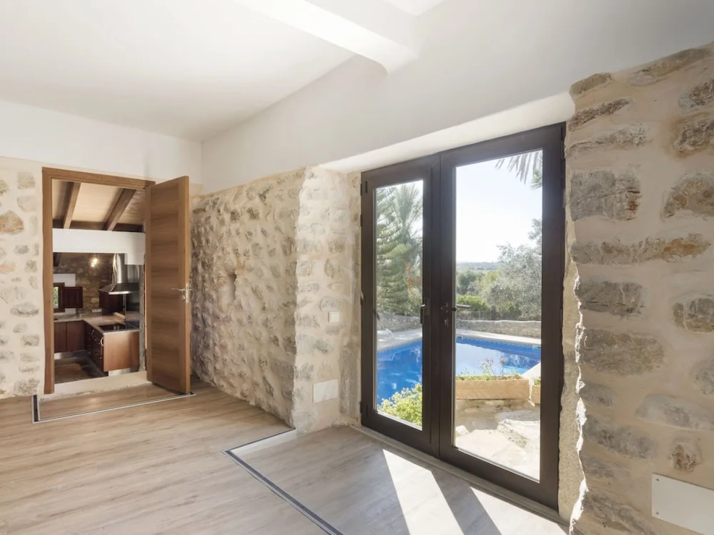 Mansion in Lloseta With Pool & Terrace