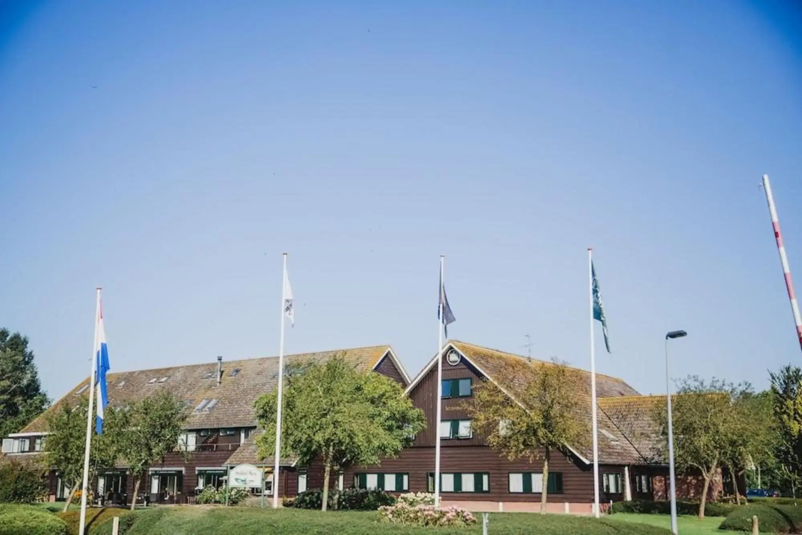 Hotel, Sportsbar & Brasserie Dorhout Mees