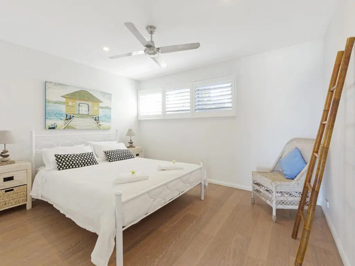 HARRINGTON Gerroa 4pm check out Sundays