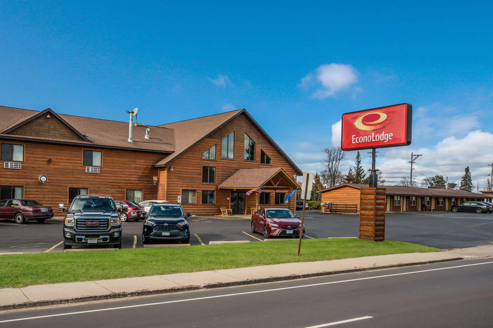 EconoLodge by Choice Hotels Rice Lake