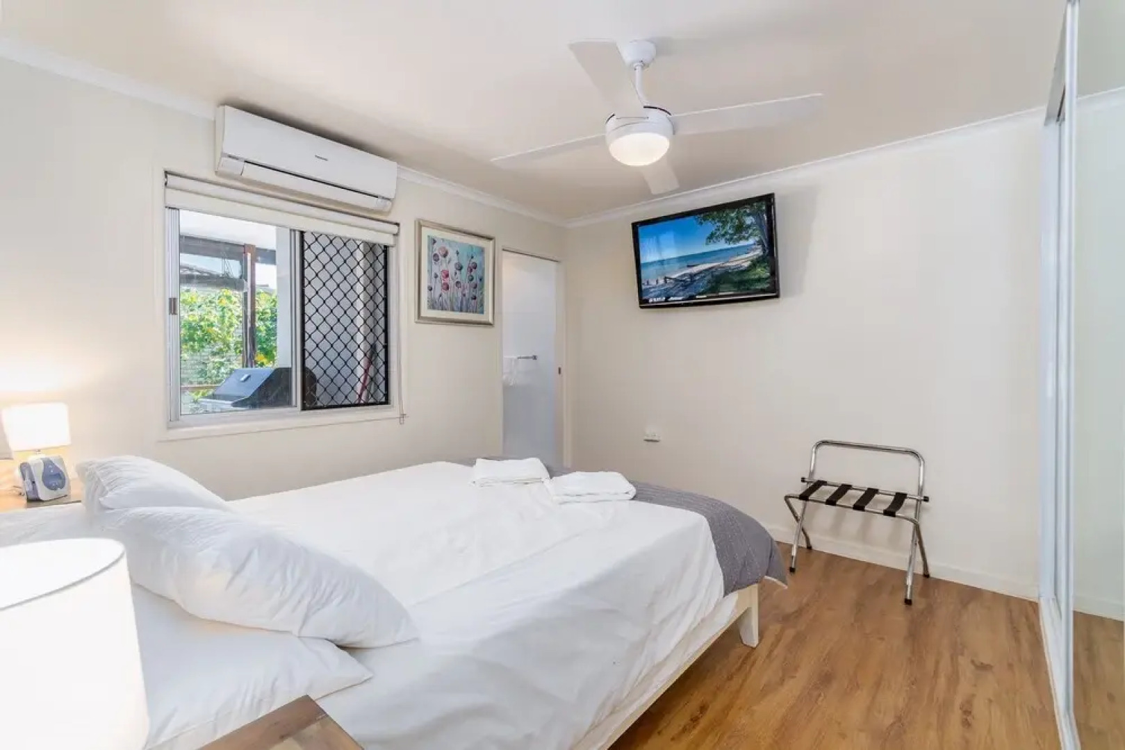 Fishing and Swimming at your doorstep - Sylvan Beach Esp, Bellara