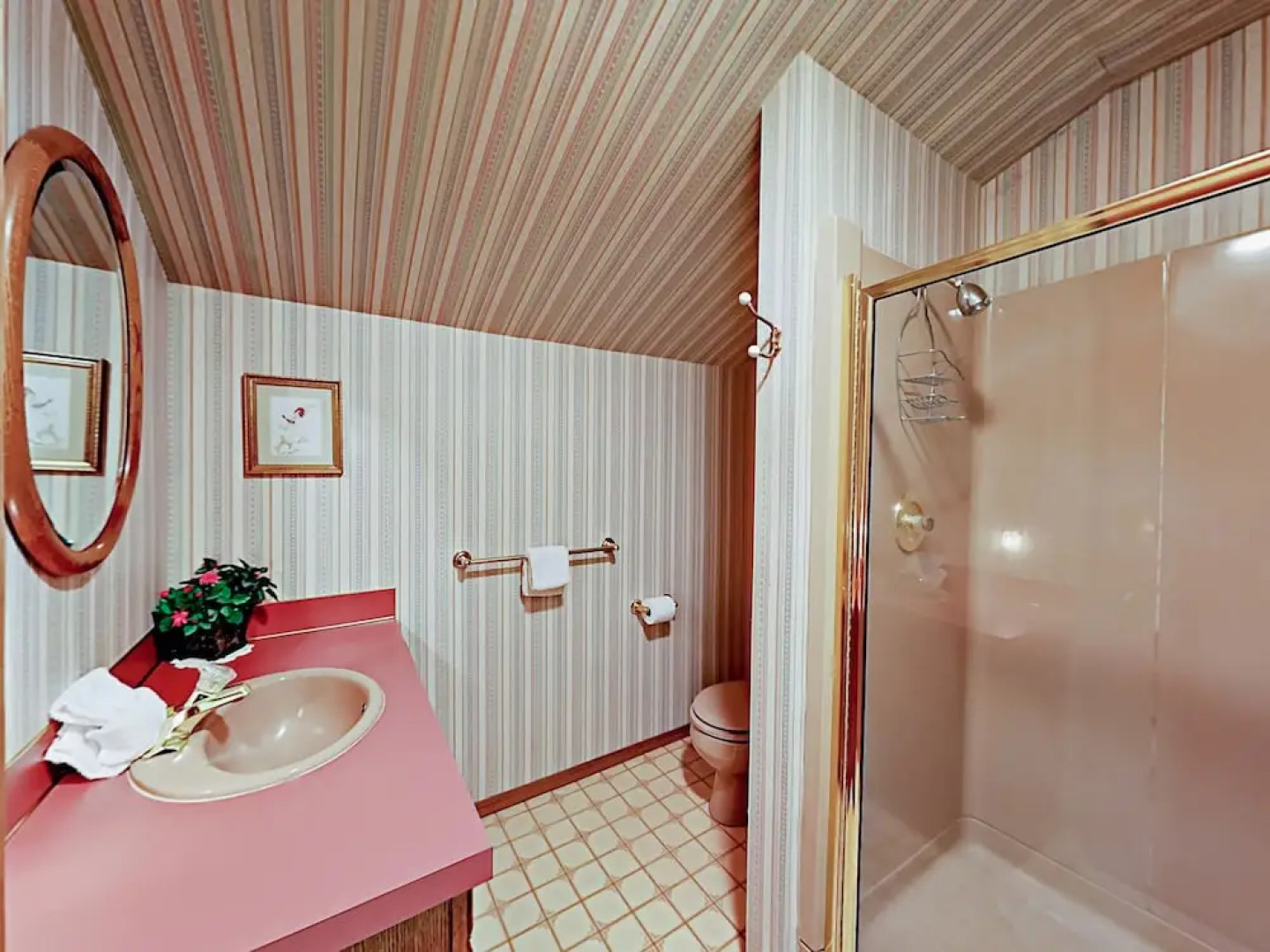 16973 Buck Horn Dr Home 5 Bedrooms 3.5 Bathrooms Home