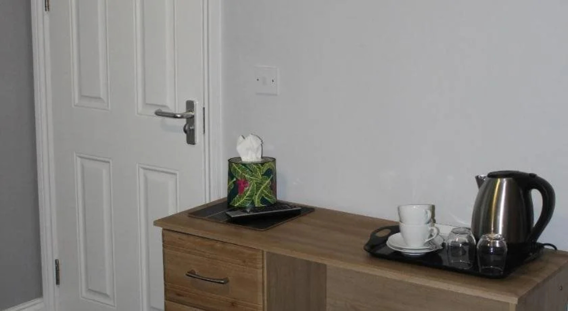 Melbourne House Hotel