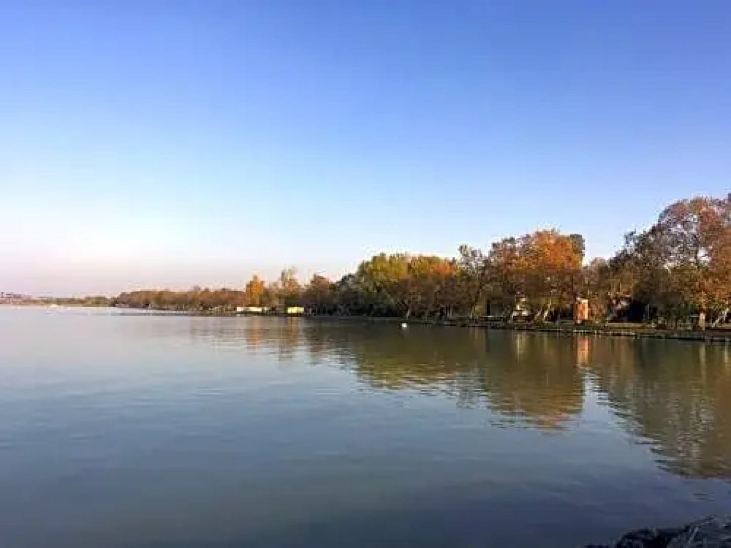 Balatoni Retró Villa