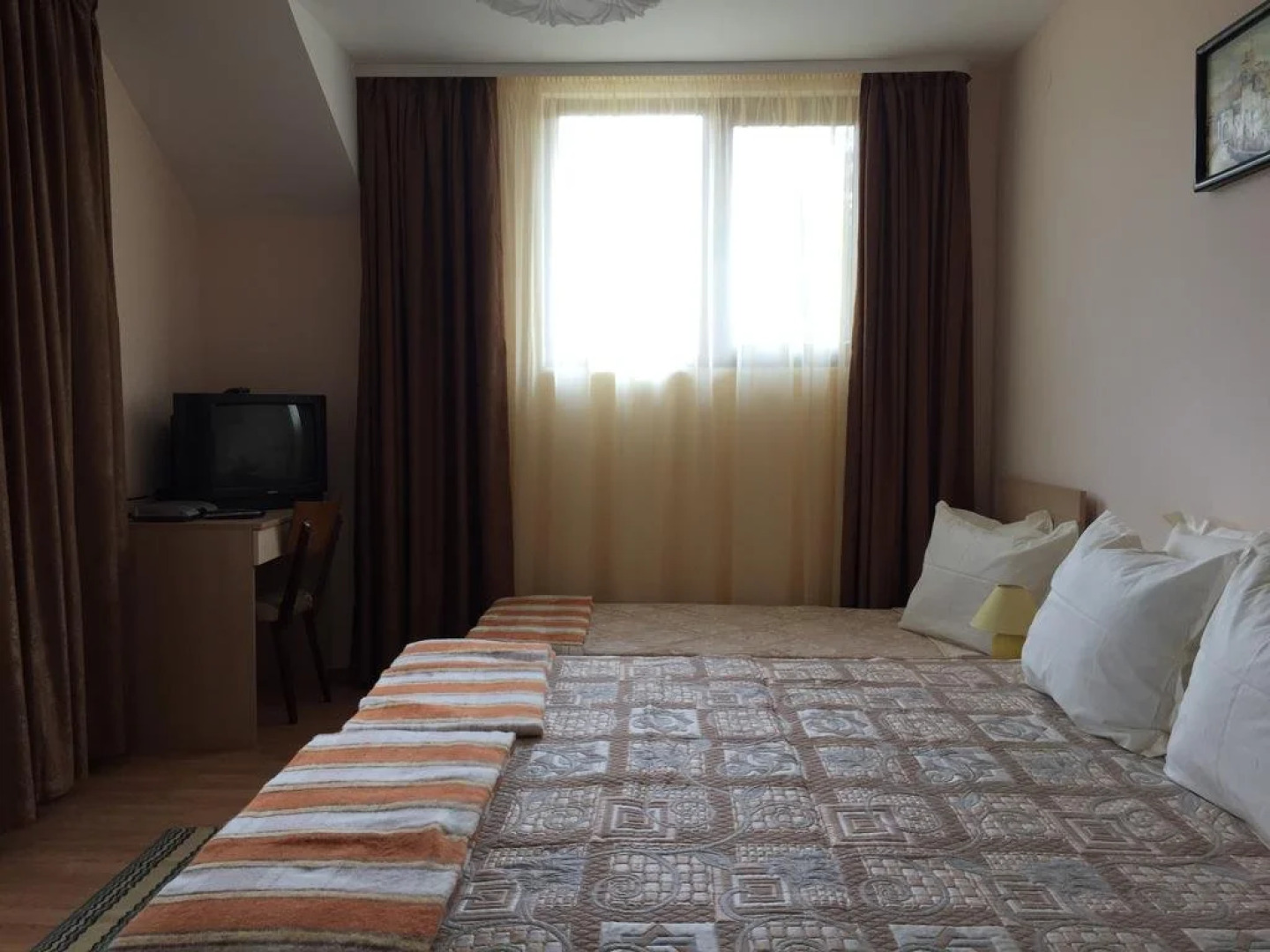 Guest House Meandrite