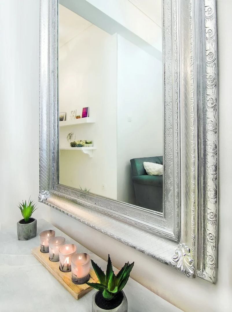 Charming 2 bdr apt next to Piraeus port