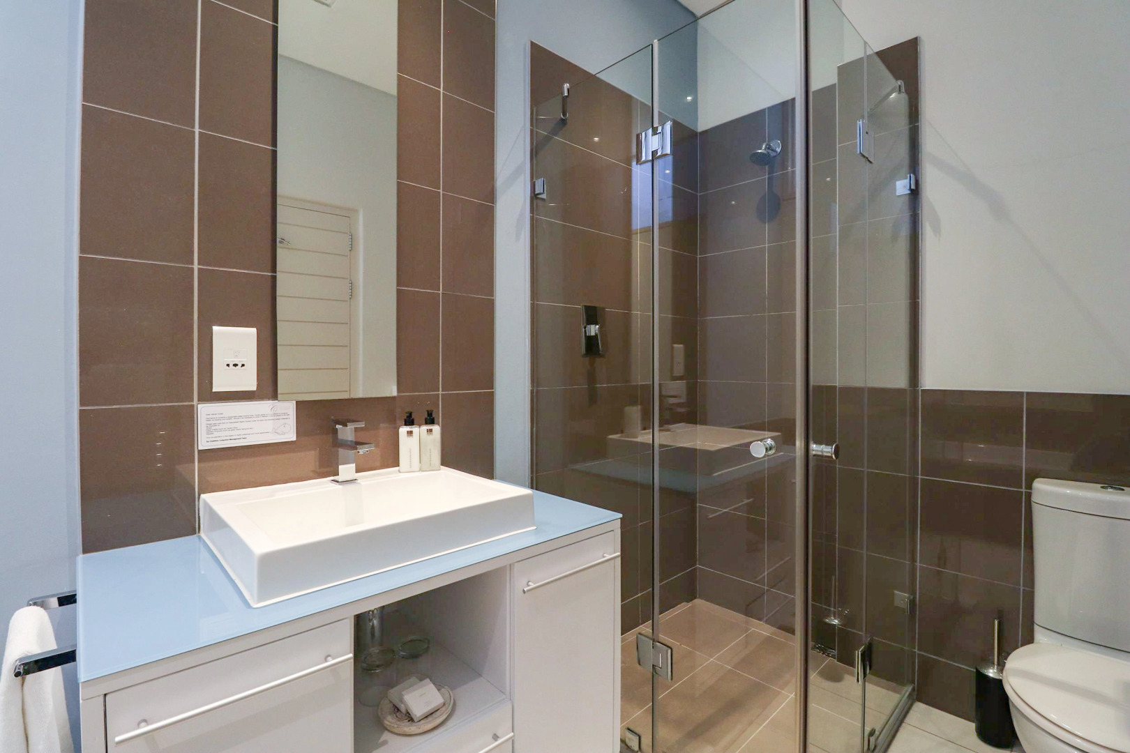 Отель Whale Coast All-Suite-Hotel