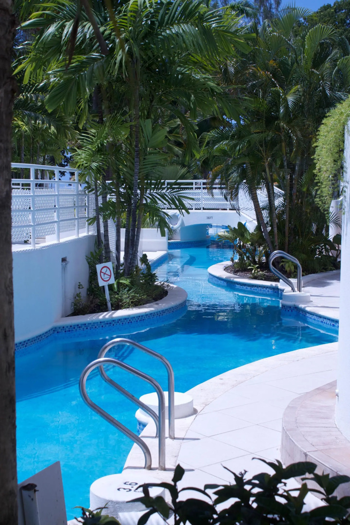 Savannah Beach Club Hotel