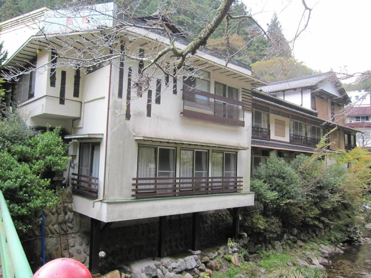 Weekly Spa House Red Pine