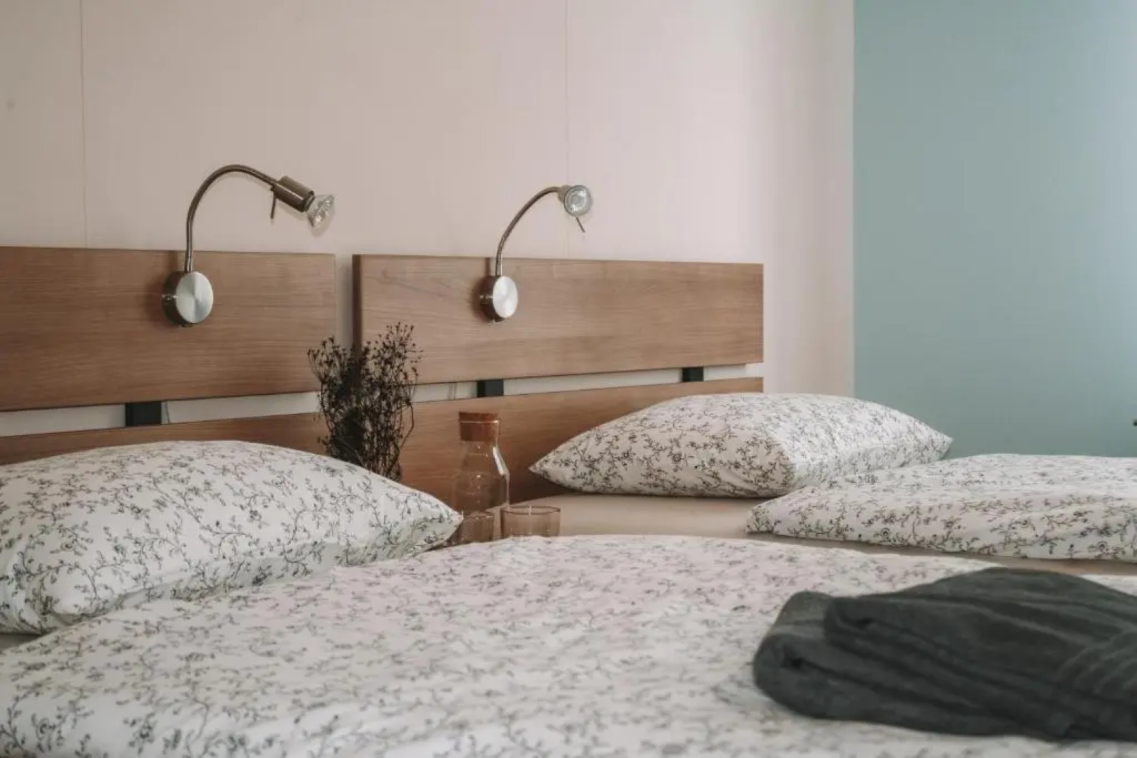 NEB-THUN LODGE`s Appartement 1 Hilterfingen Ringstrasse 6