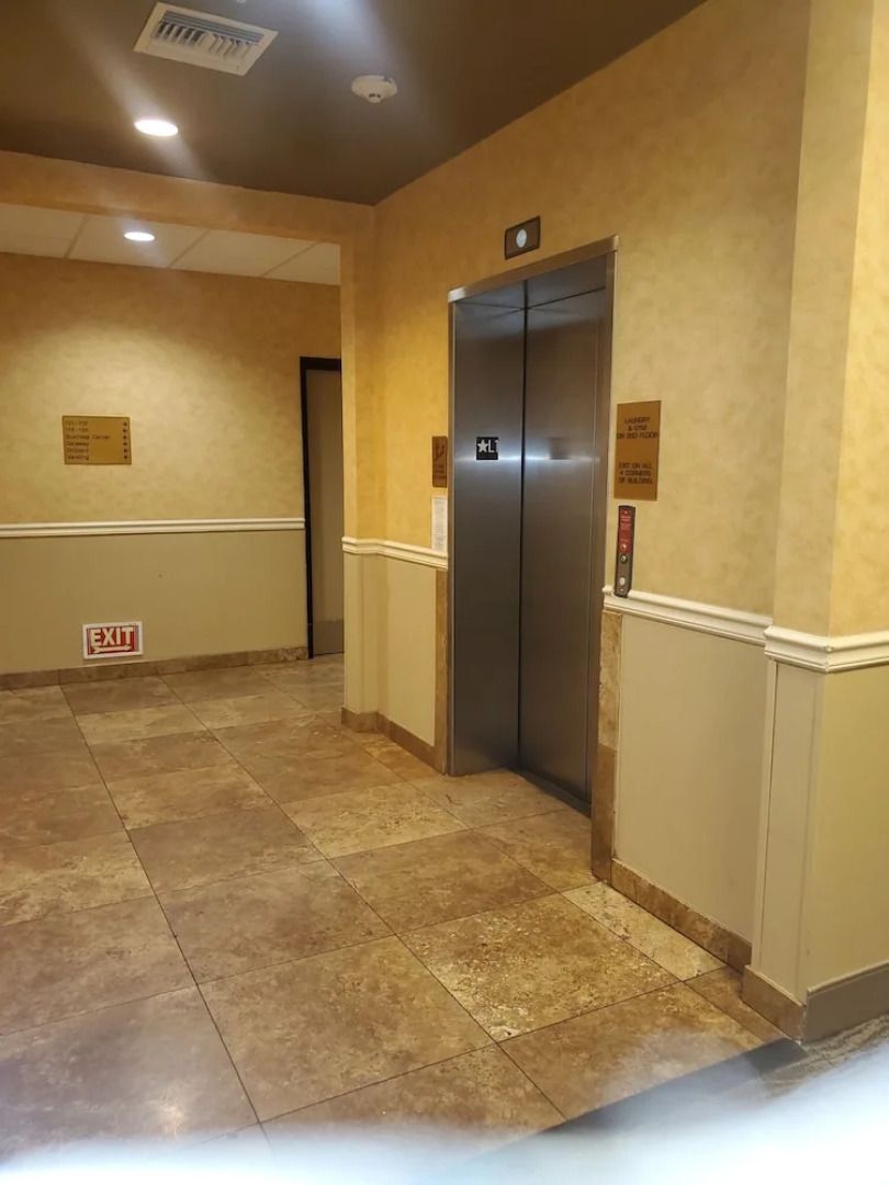 Spark by Hilton Phoenix East Mesa