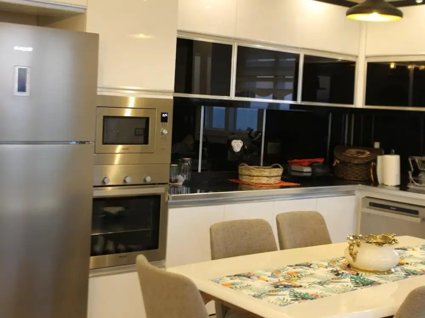 GoldenPark King Suites with Balcony & Sea view