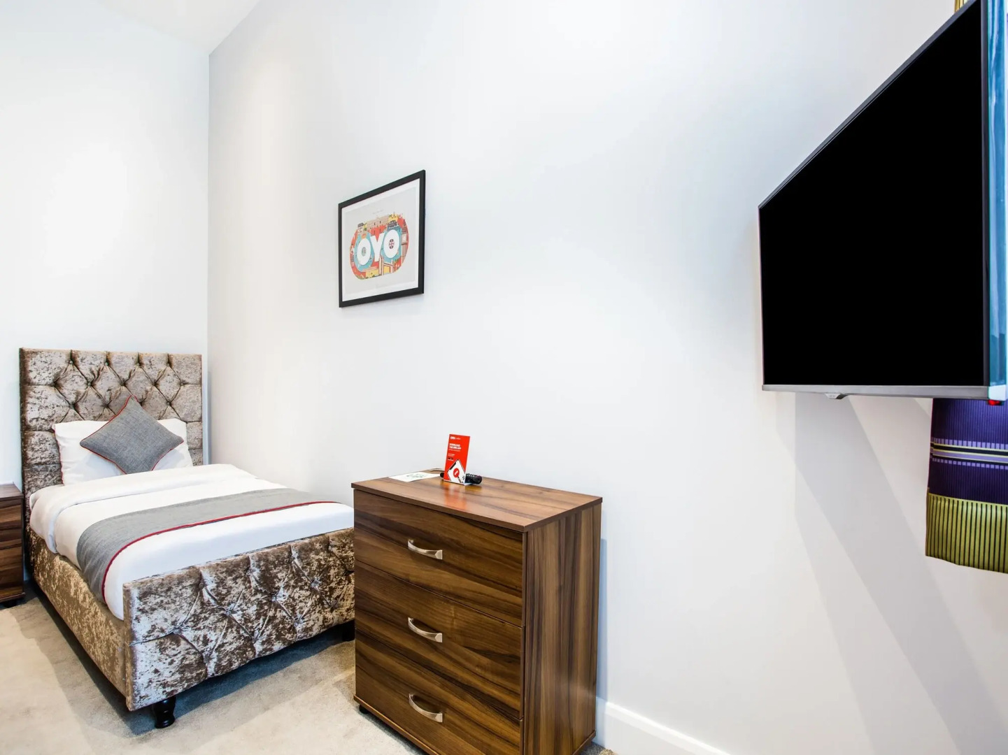 OYO The Arch, Wembly Stadium