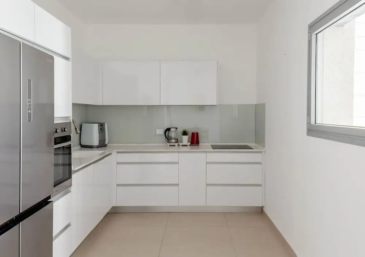 O-O Group -Luxury 3BR APT See View Tower