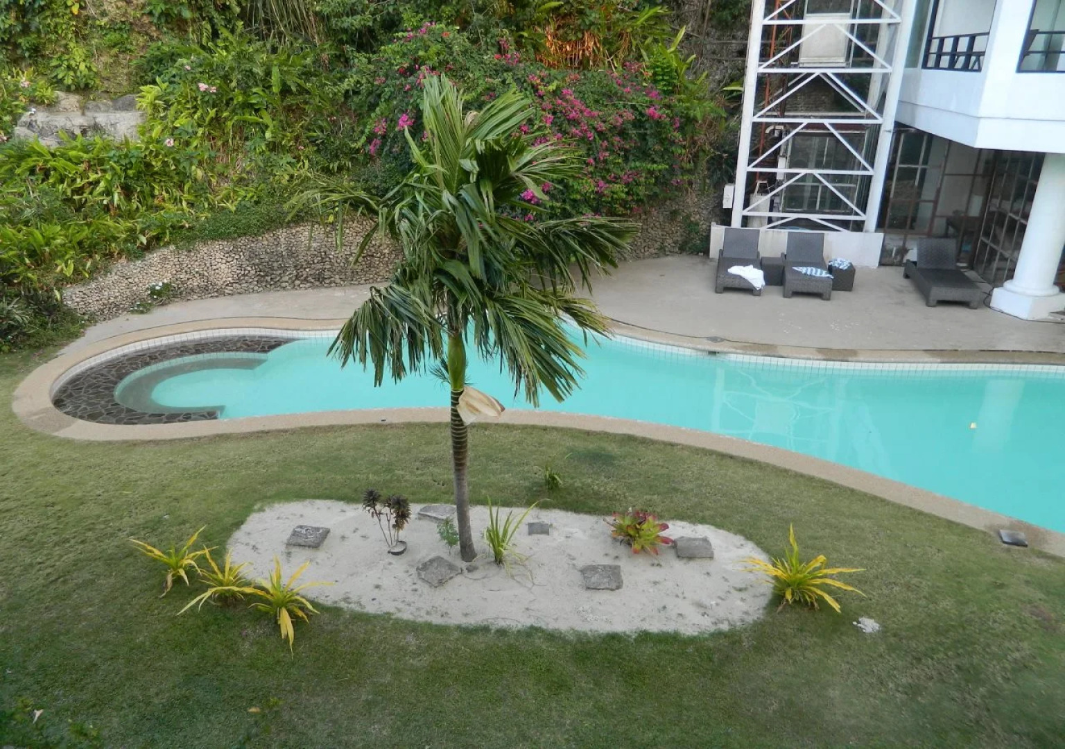 Pearl of the Pacific