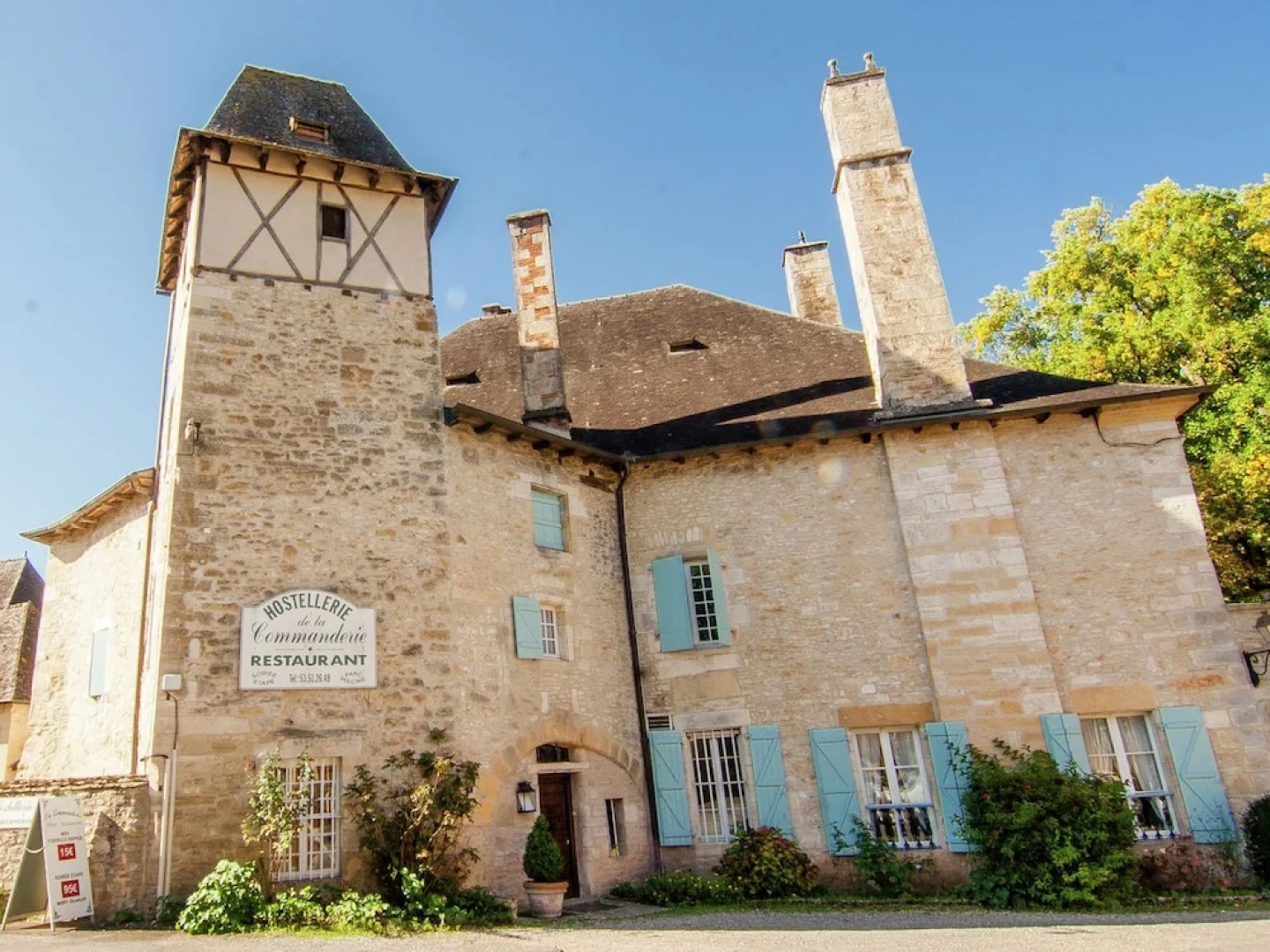 Lovely Villa in Condat-sur-vézère With Swimming Pool