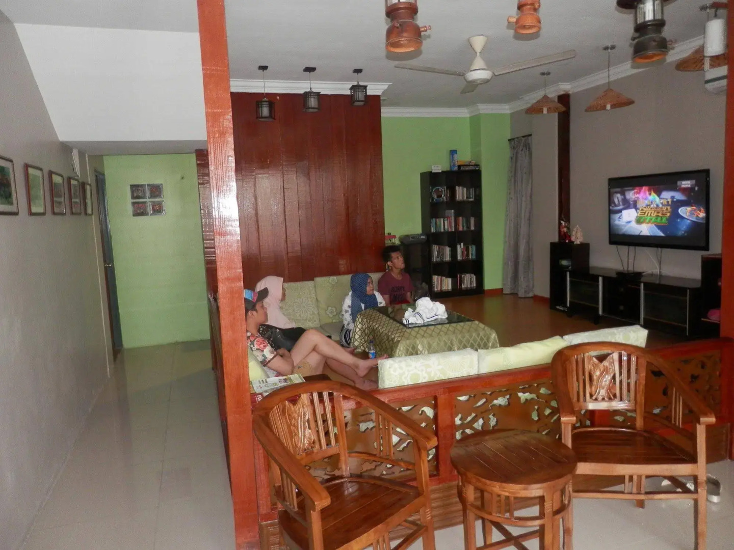 Travellers Planet Hotel & Guest House