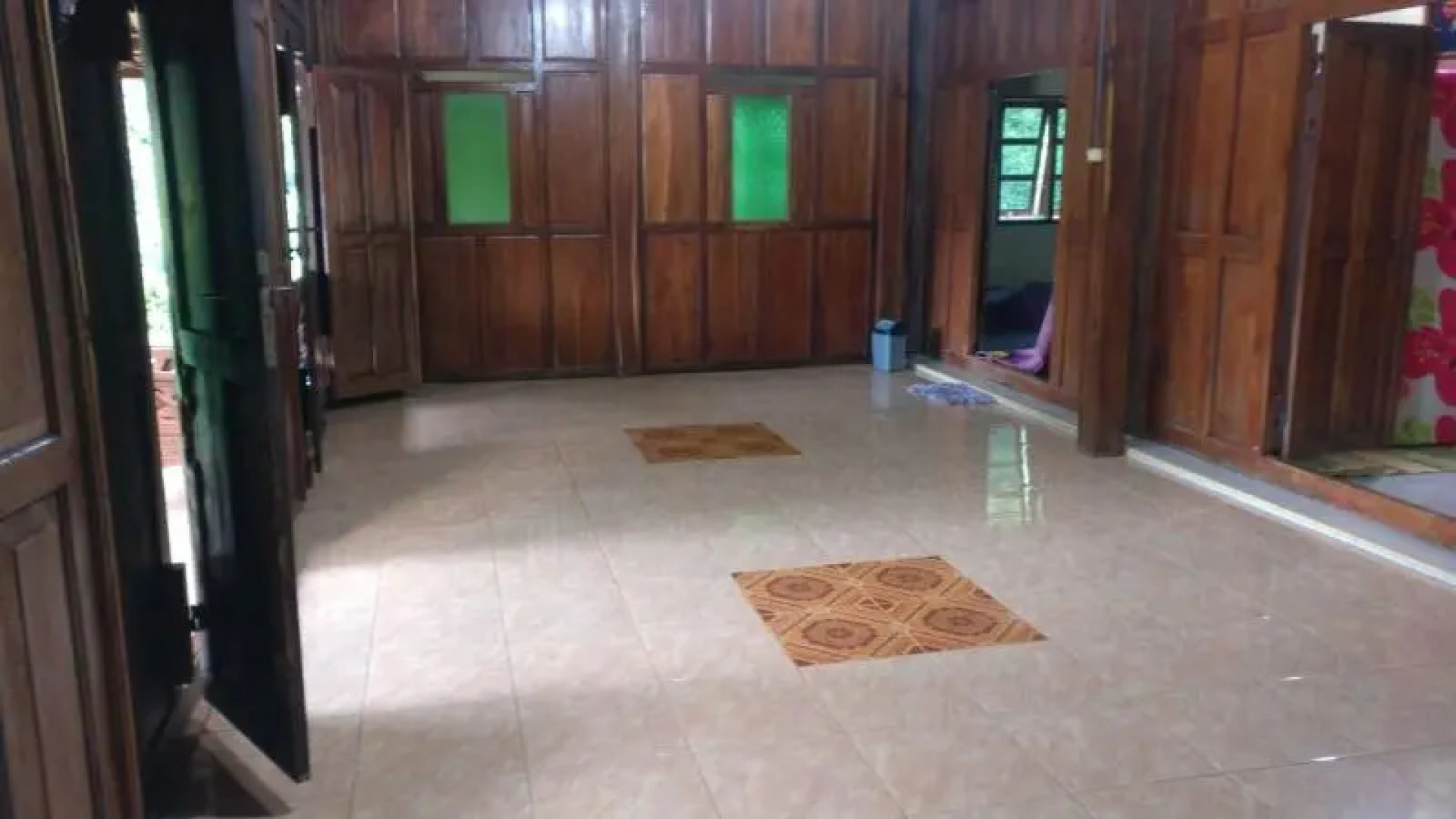 Homestay Mbah Mul by ZUZU