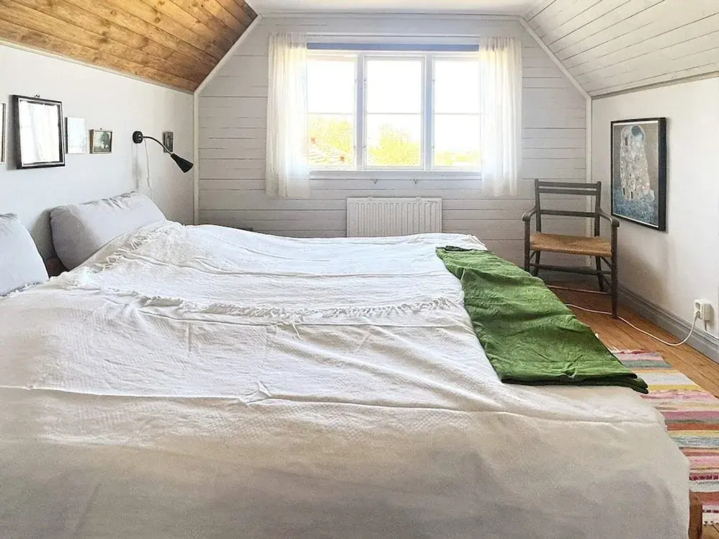 Attractive Apartment With Terrace-by Traum