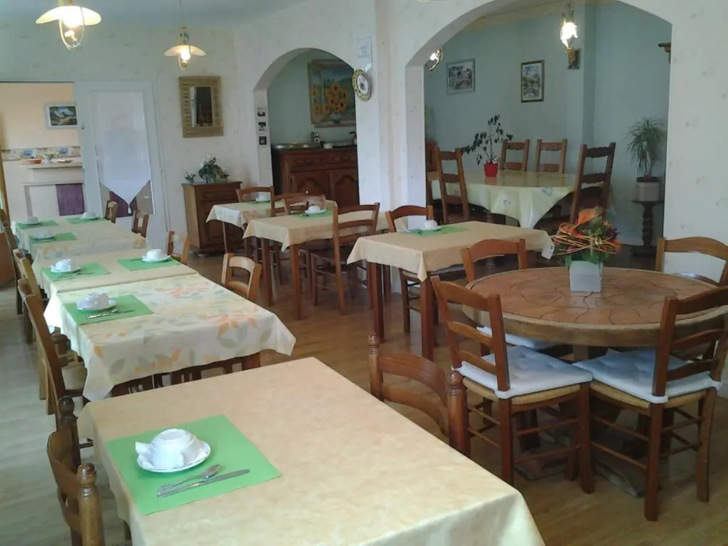 Hôtel Le Lyon Vert Commentry