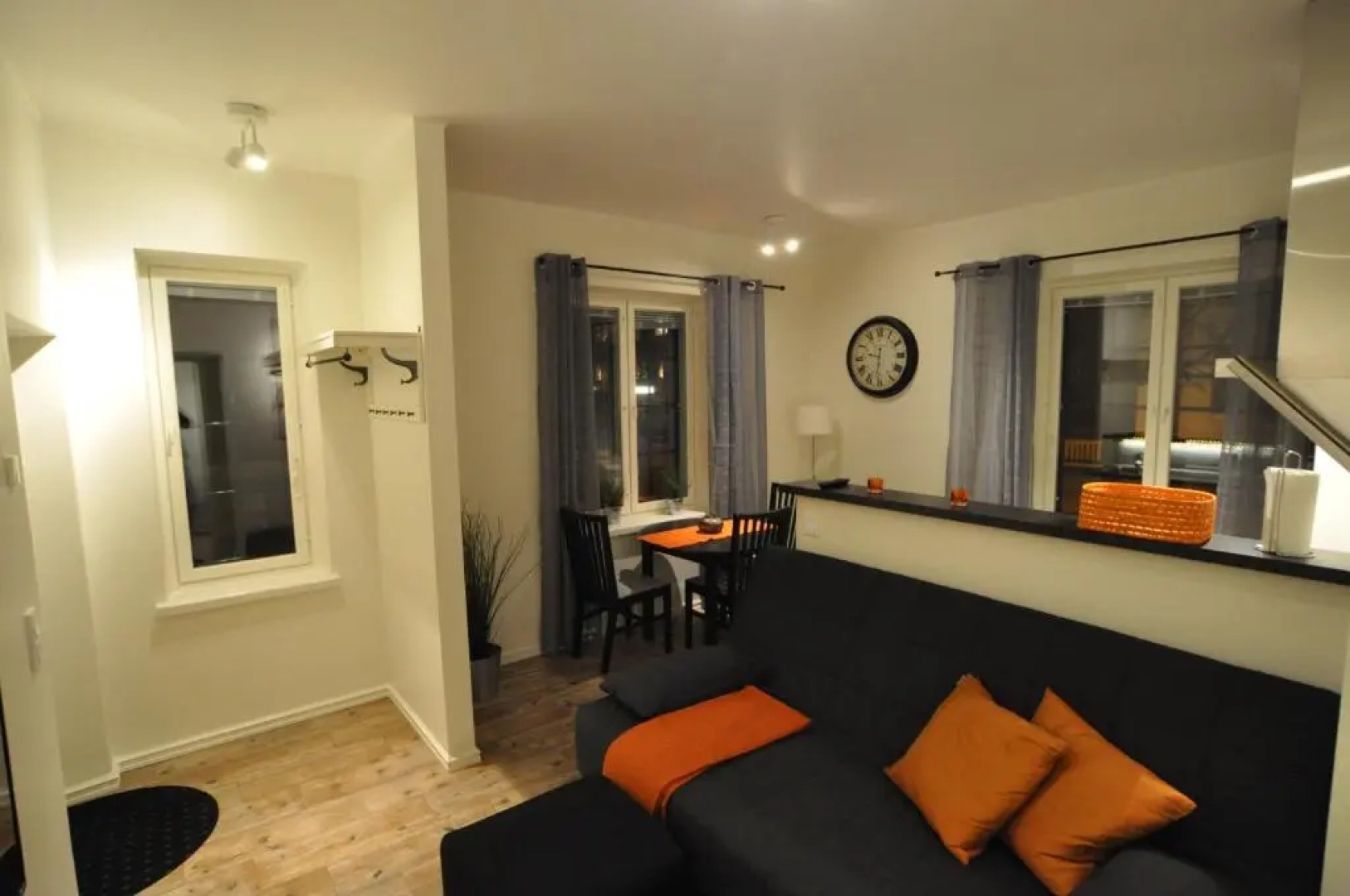 Townhouse Apartments