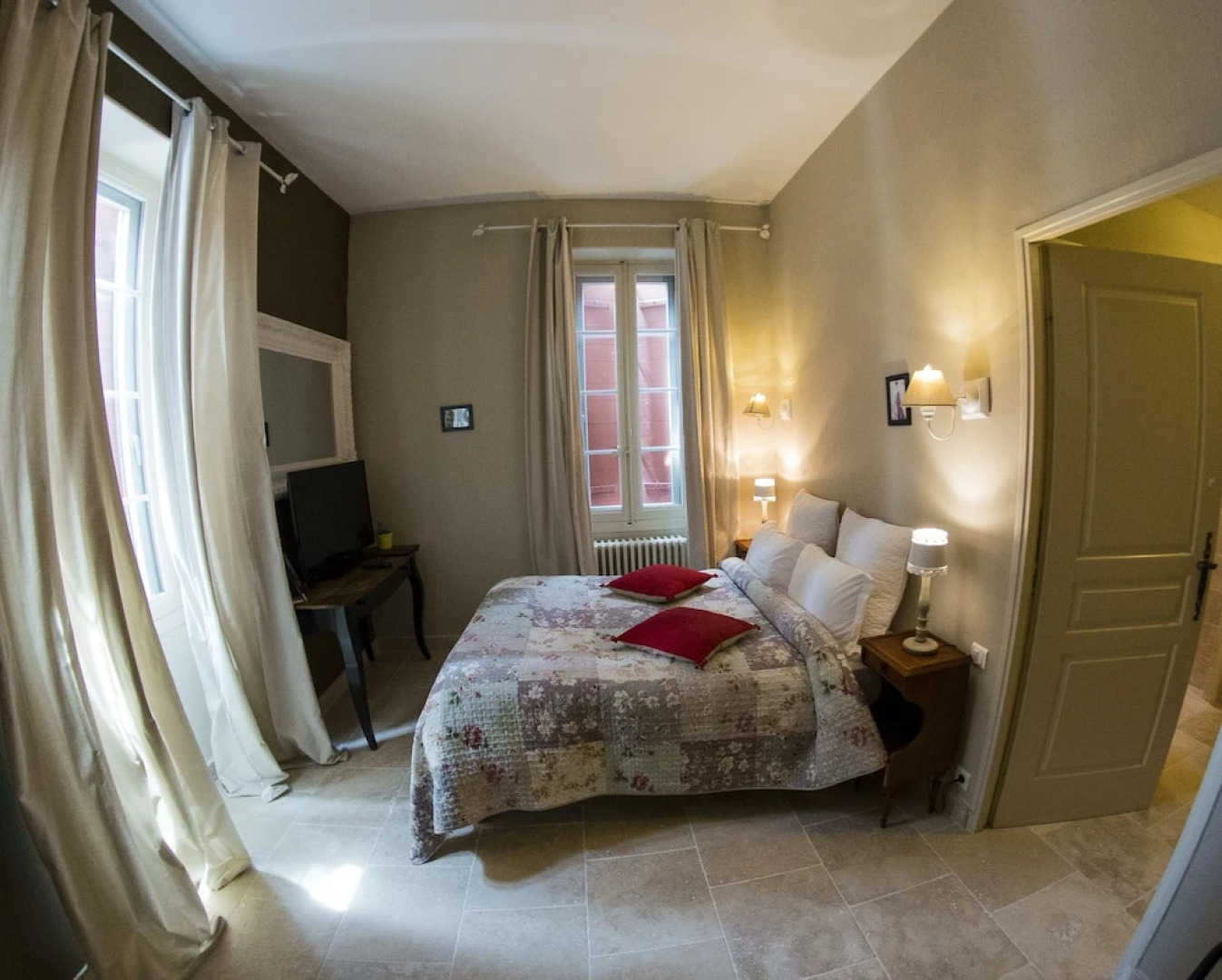 Auberge de la Reine Jeanne