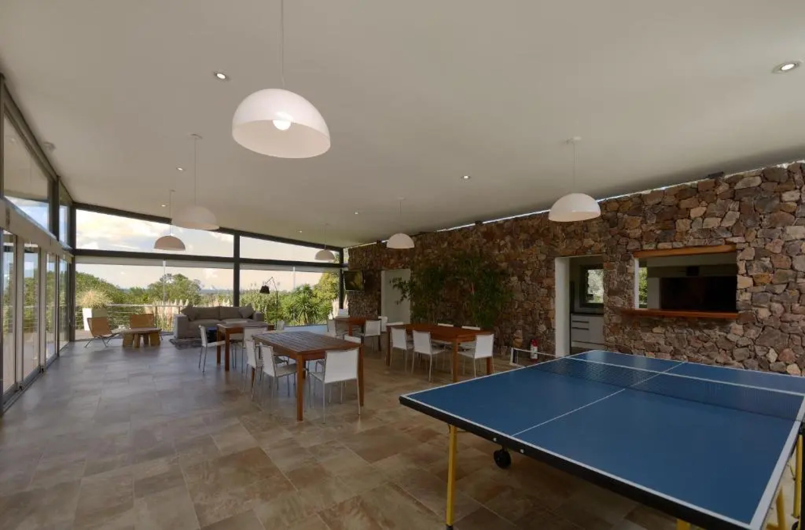 Edificio Q by depptö