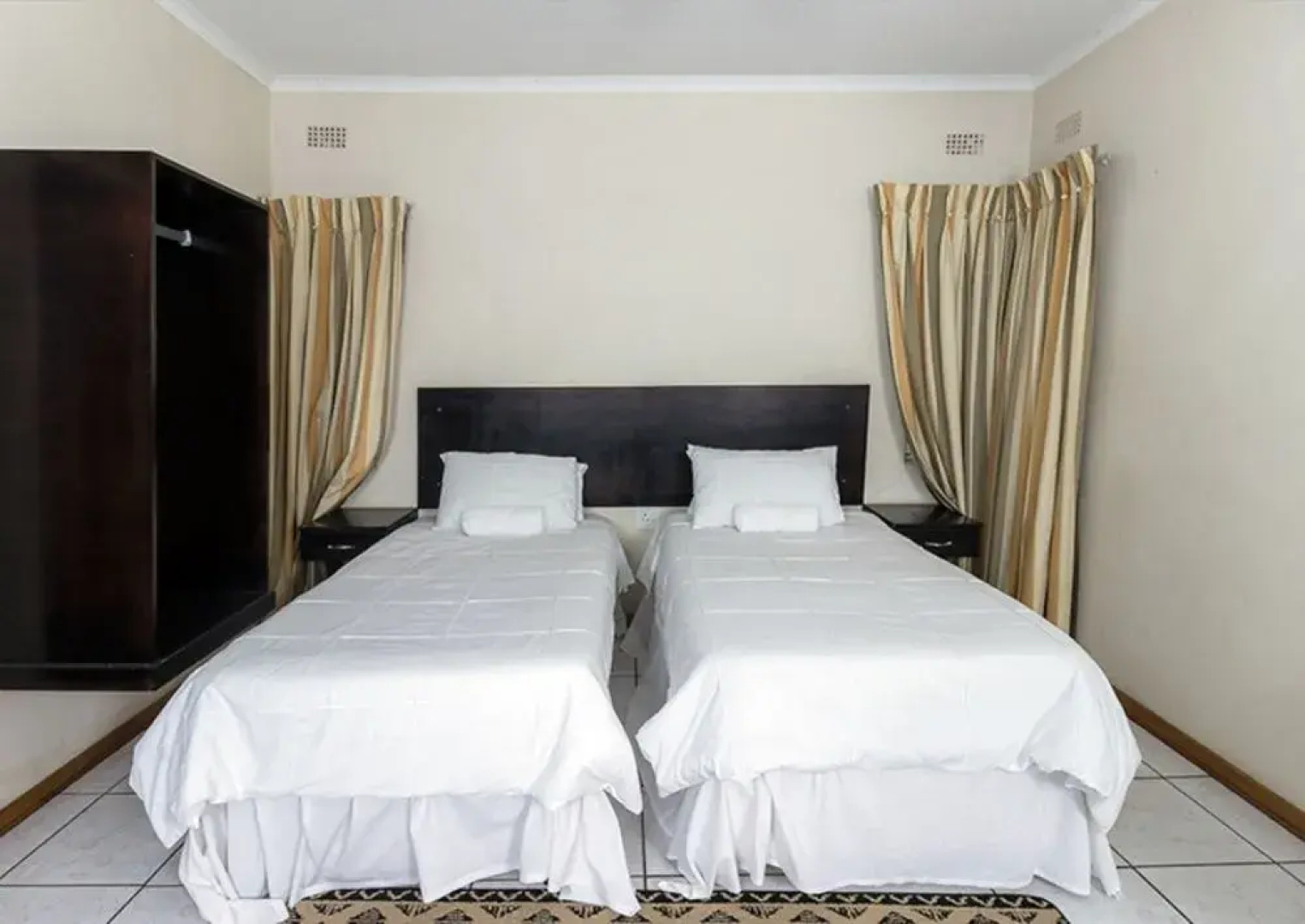 Vuya Nathi Bed & Breakfast