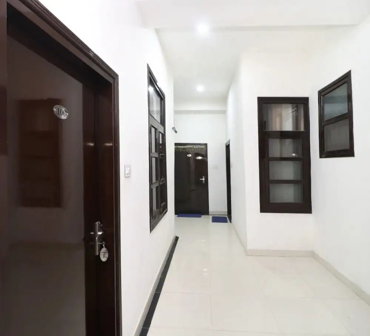 Hotel Sunview by OYO Rooms