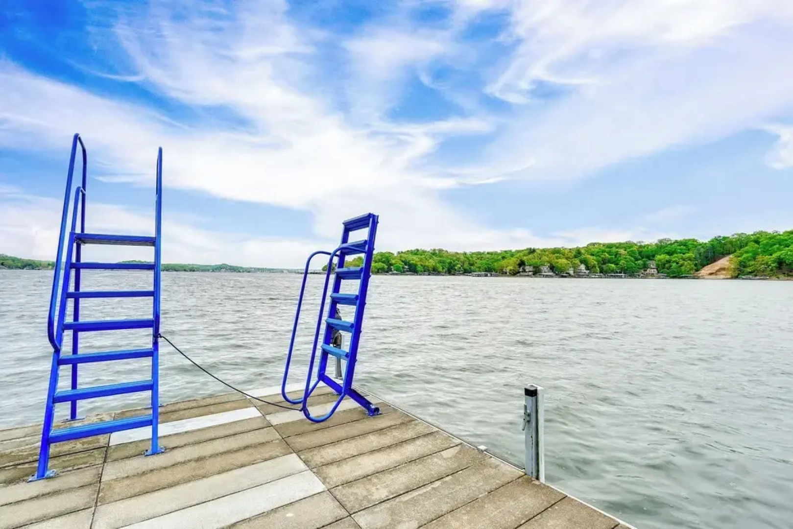 Swim, Boat & Fish: Townhome on Lake of the Ozarks