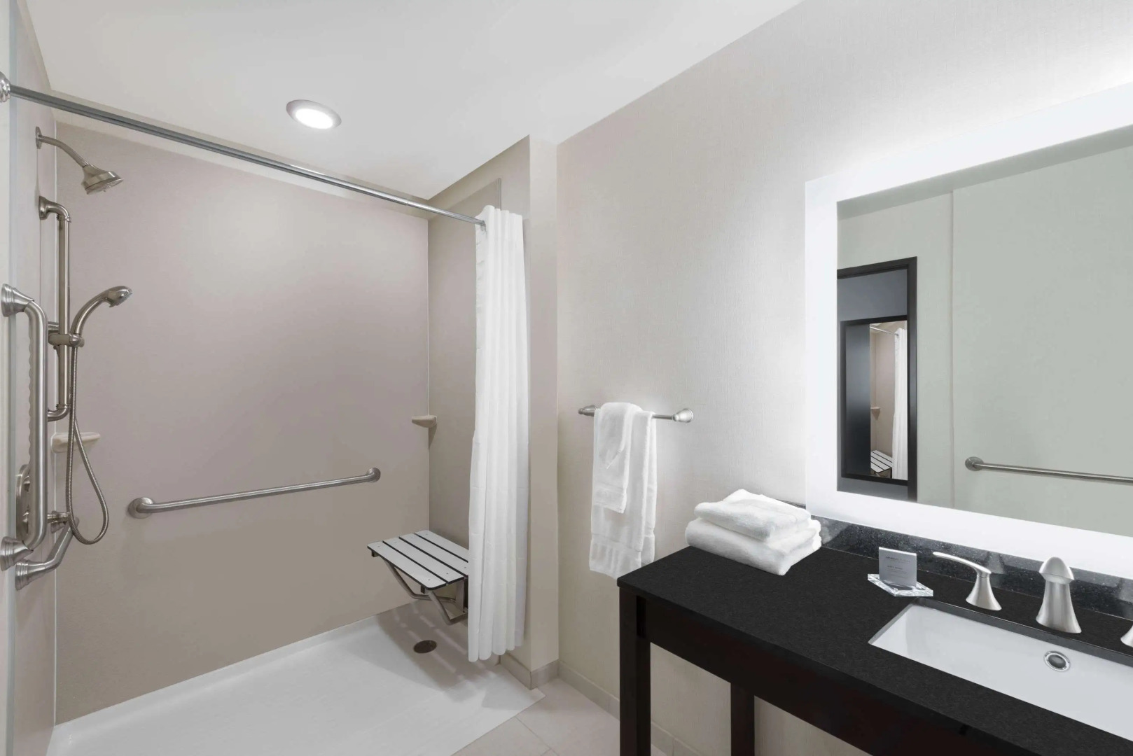 Wingate by Wyndham Loveland