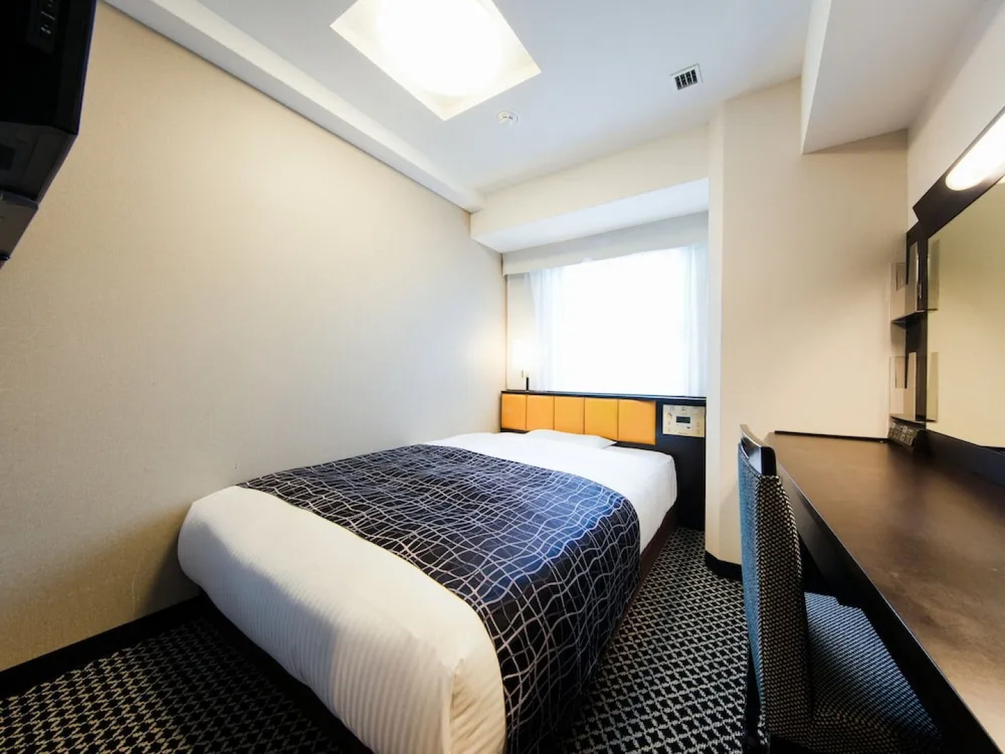 Apa Hotel Midosuji Hommachi Ekihigashi