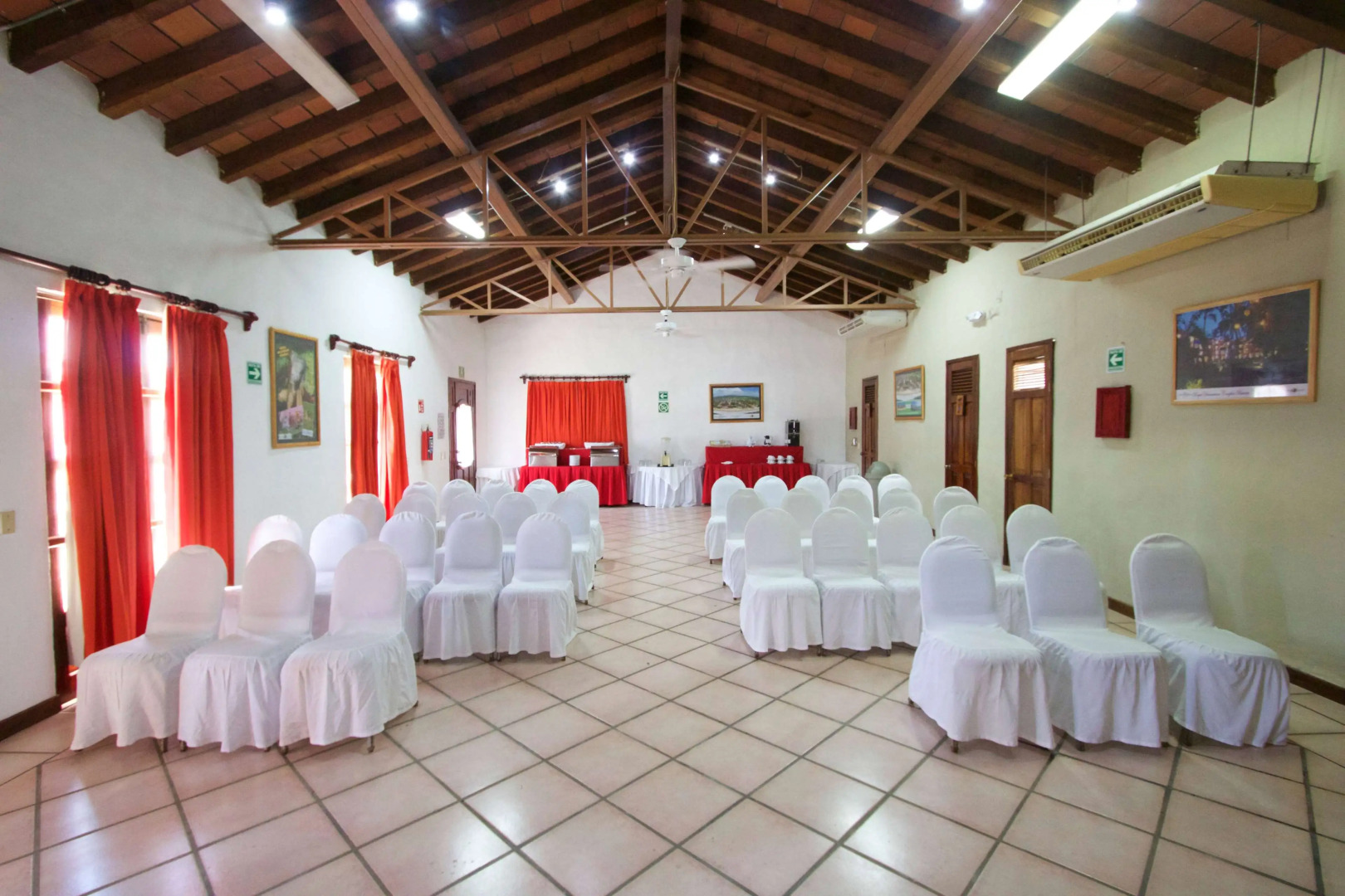 Royal Decameron Complex