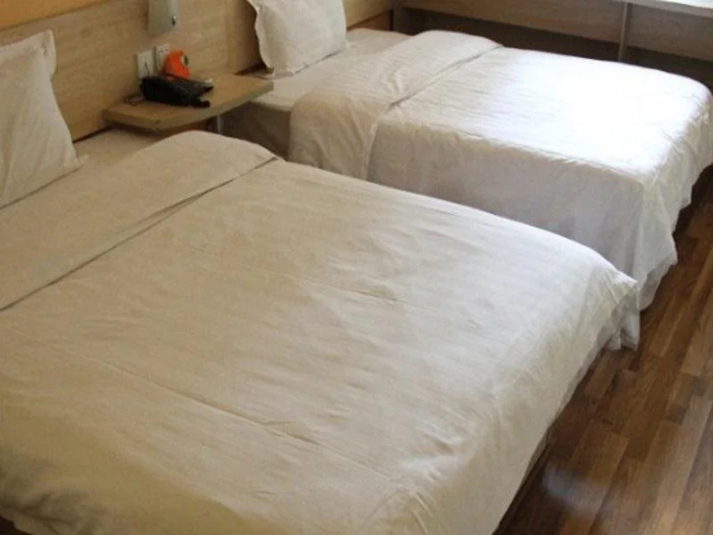 7 Days Inn Longyan Zhongshan Road Walking Street Branch