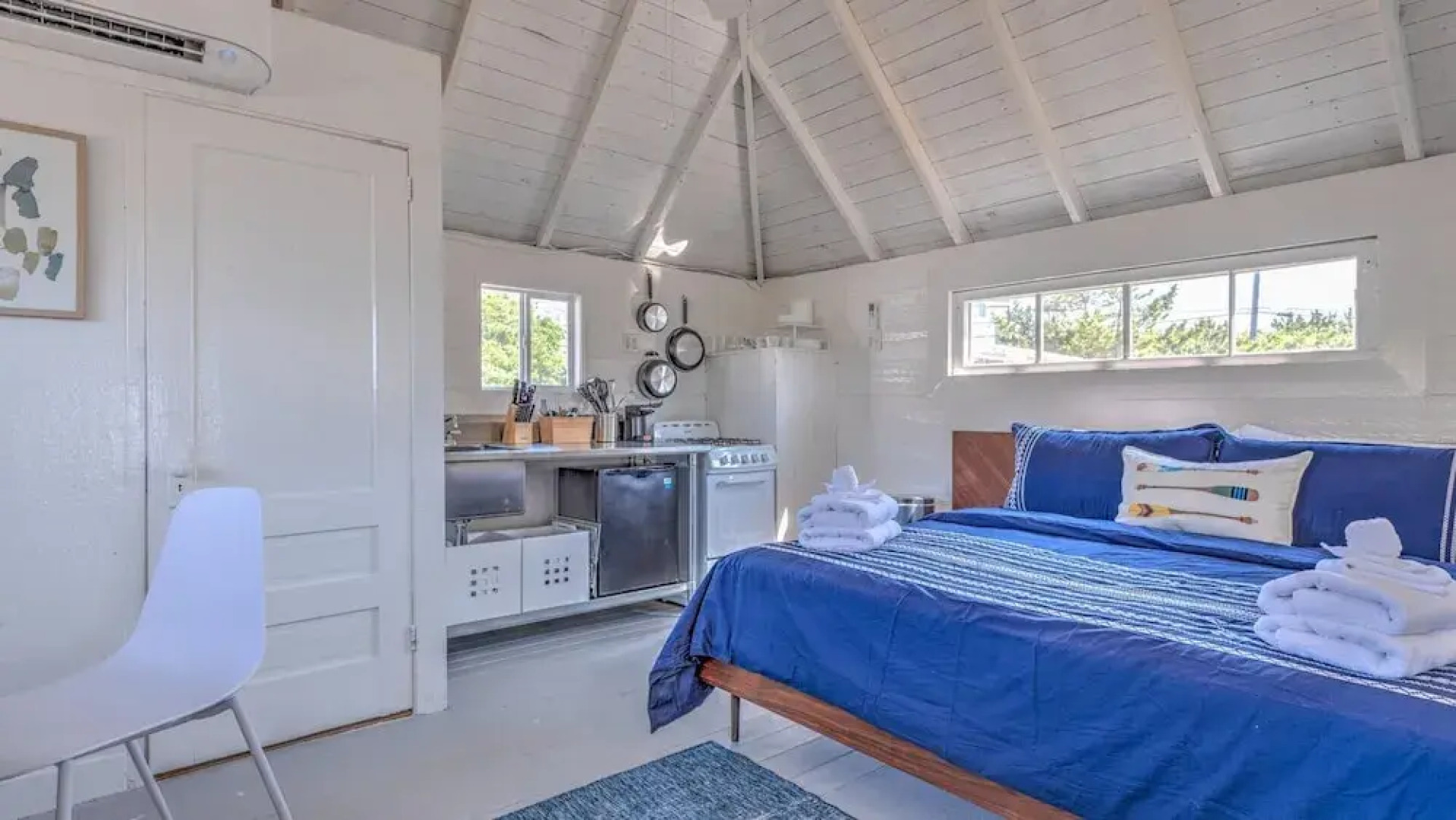 Bungalow 5 - 1br, Water View