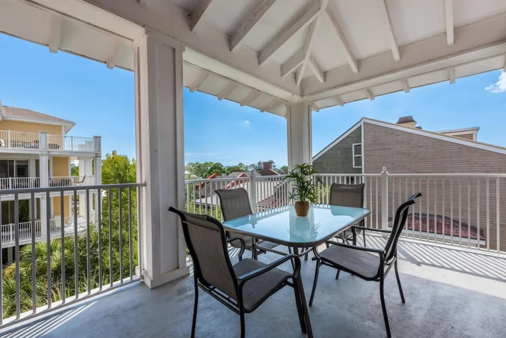 Market Street Inn 448