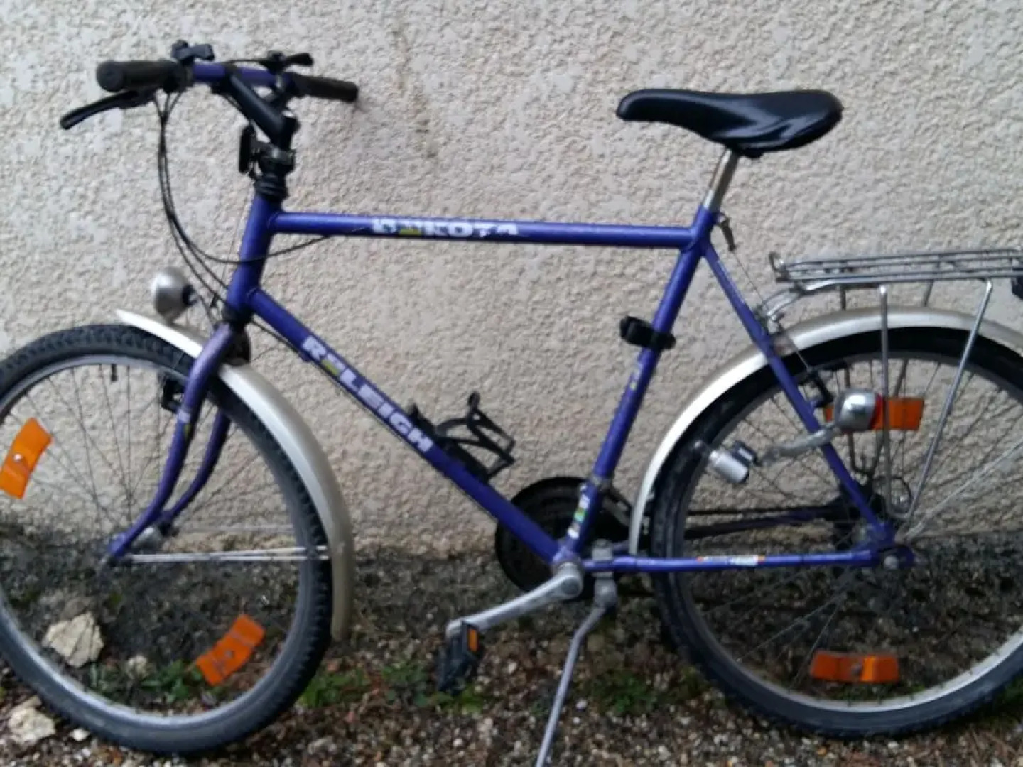 Cottage With Porch, Large Private Pool and Spacious Garden