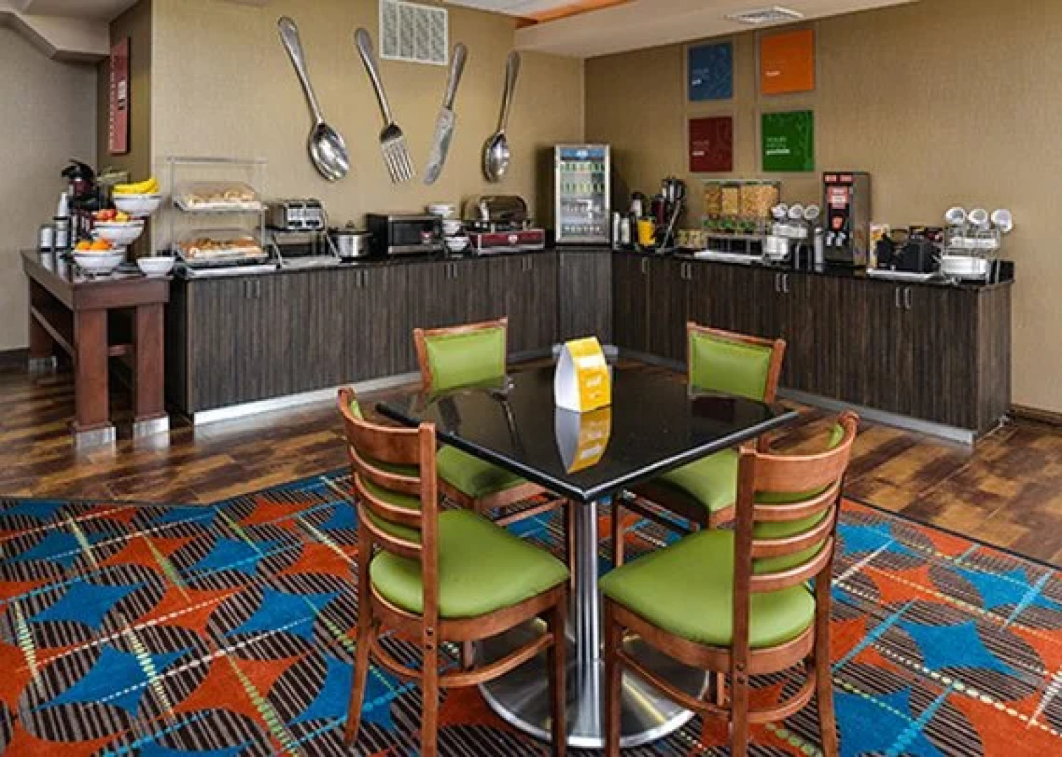 Comfort Inn & Suites