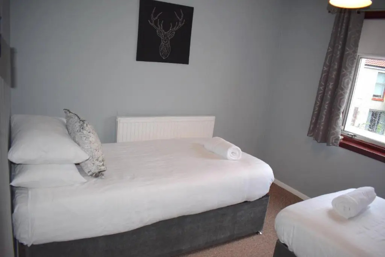 3 Bedroom-Kelpies Serviced Apartments Burns